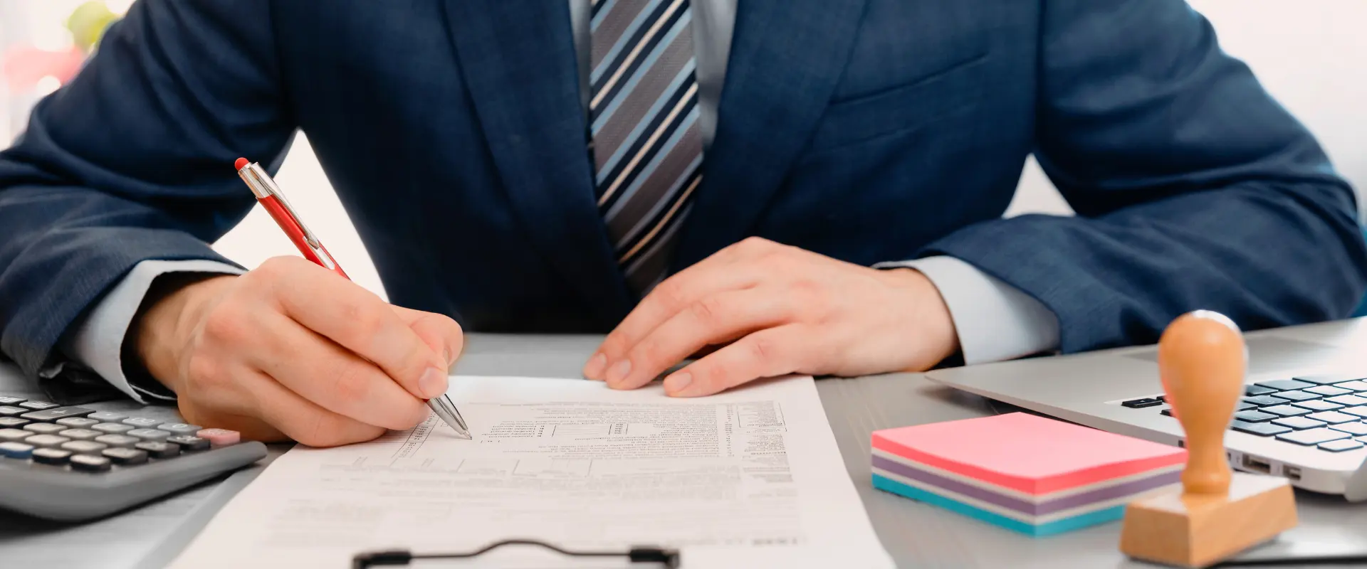 Cómo un peritaje contable puede resolver conflictos legales y tributarios